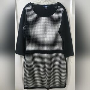 Chaps Black and White Houndstooth Long Sleeve Dress